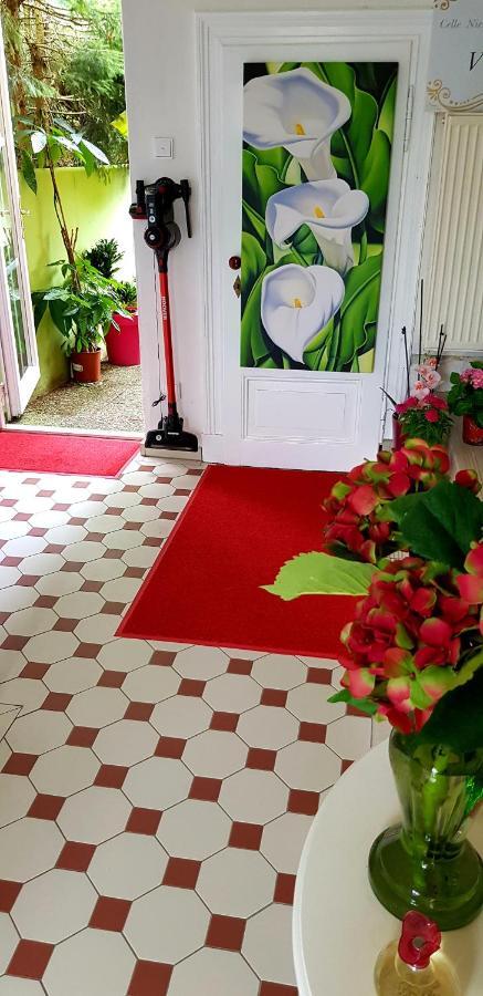 Ferienwohnung Villa Flora เซลเลอ ภายนอก รูปภาพ