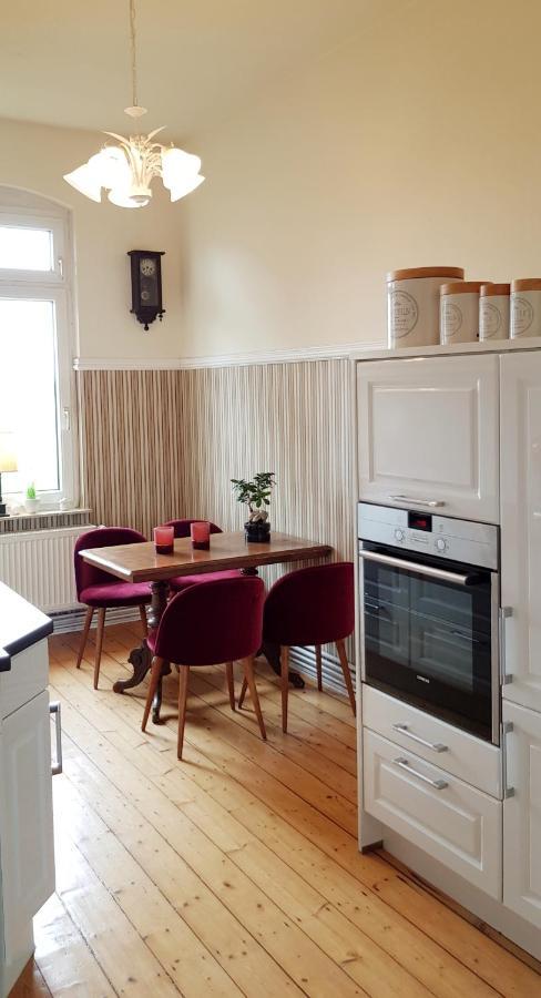 Ferienwohnung Villa Flora เซลเลอ ภายนอก รูปภาพ